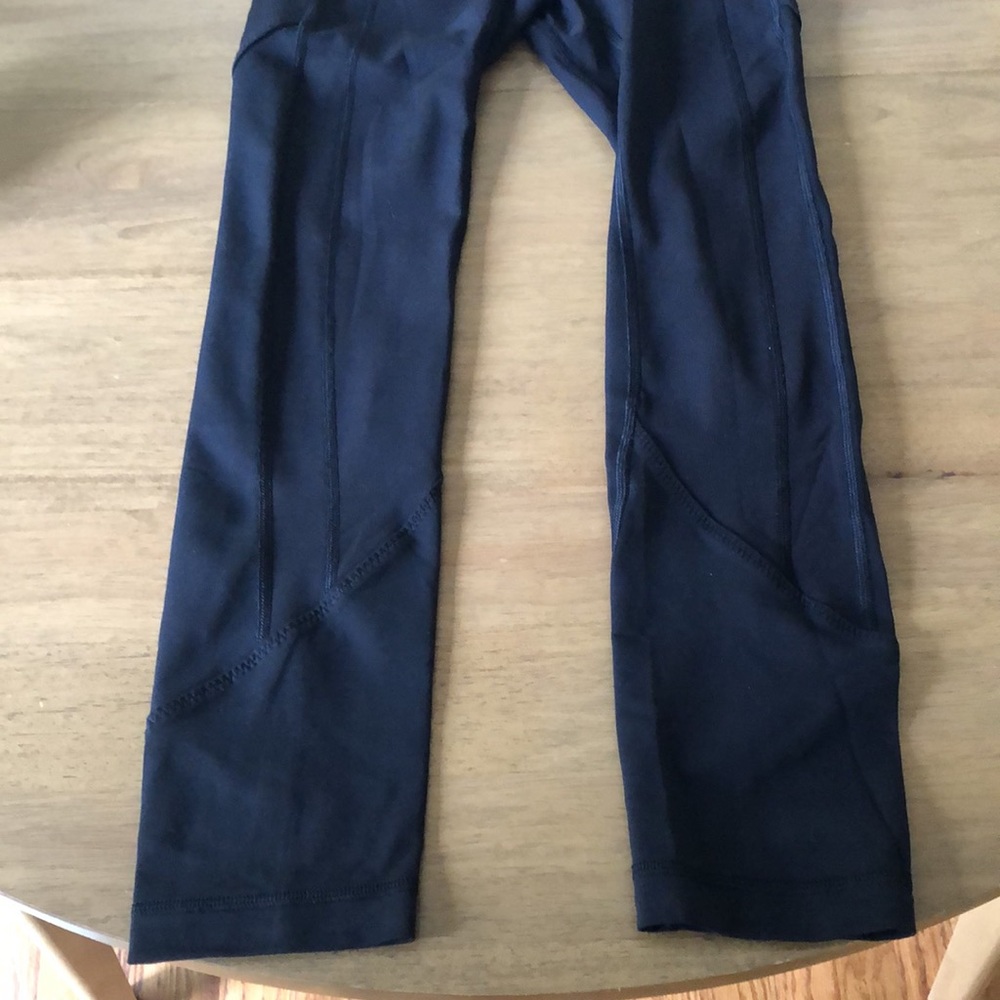 Lululemon, All the Right Places High-Rise Drawcord Waist Crop 23”, black, size 2 - Picture 6 of 8